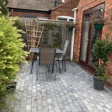 Bedroom Garden Apartment Gallery